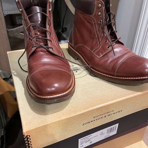 Johnston & Murphy Forrester Cap Toe Boot size 11 - Picture 3 of 5